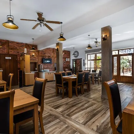 Bed & Breakfast California Jantar Jantar
