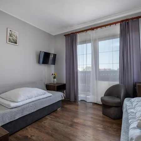 California Jantar Bed & Breakfast 3*